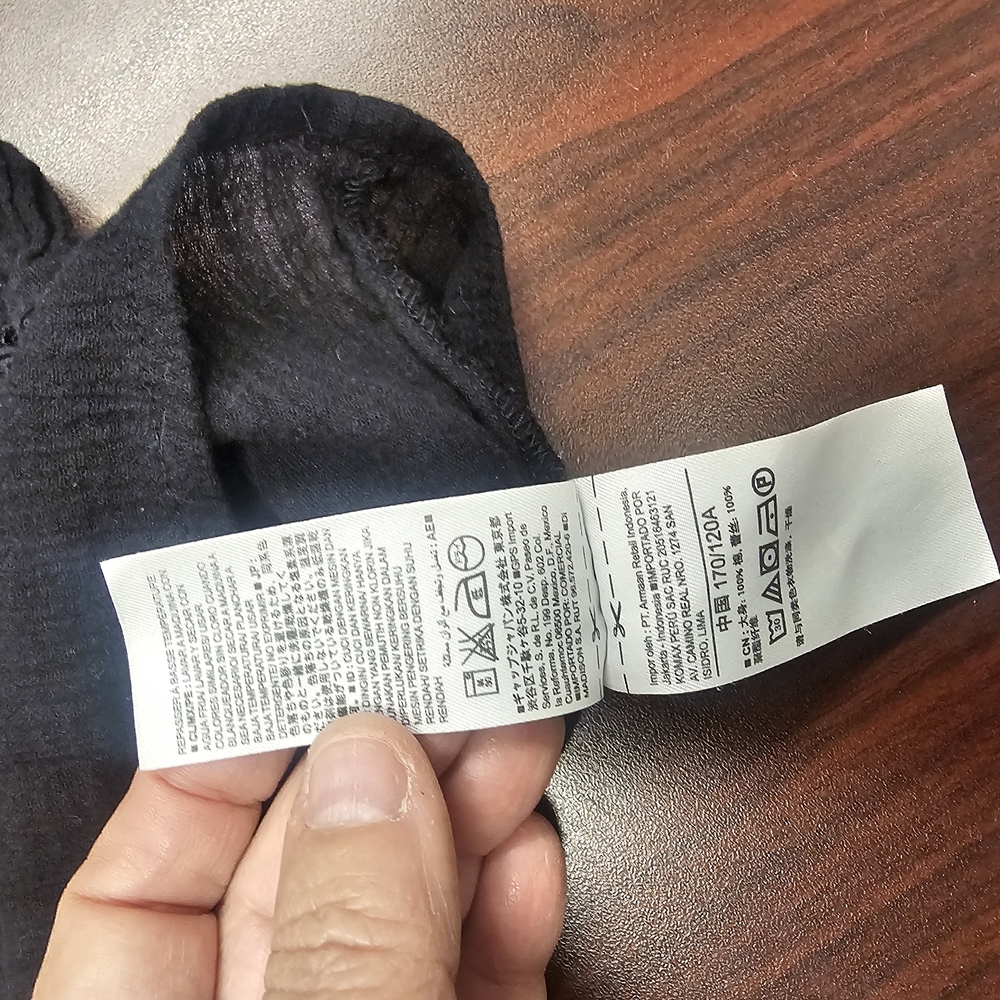 Old Navy Black Women's Blouse with Lace Detail - Picture 6 of 6